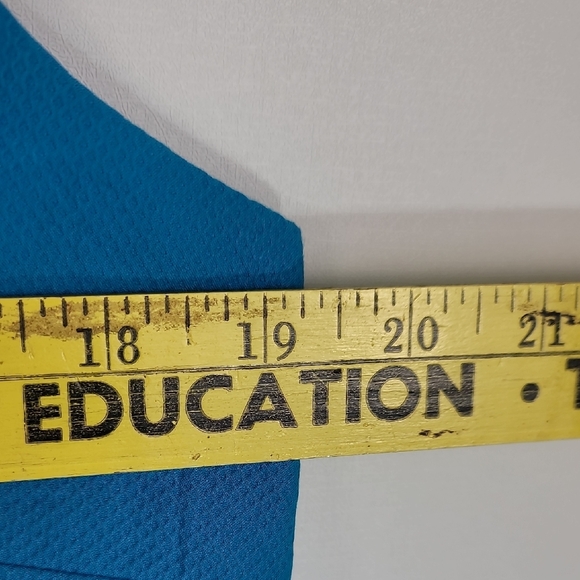 Talbots Chic TEAL Blue Embroidered Lace Scallop Tank Top - Picture 6 of 11